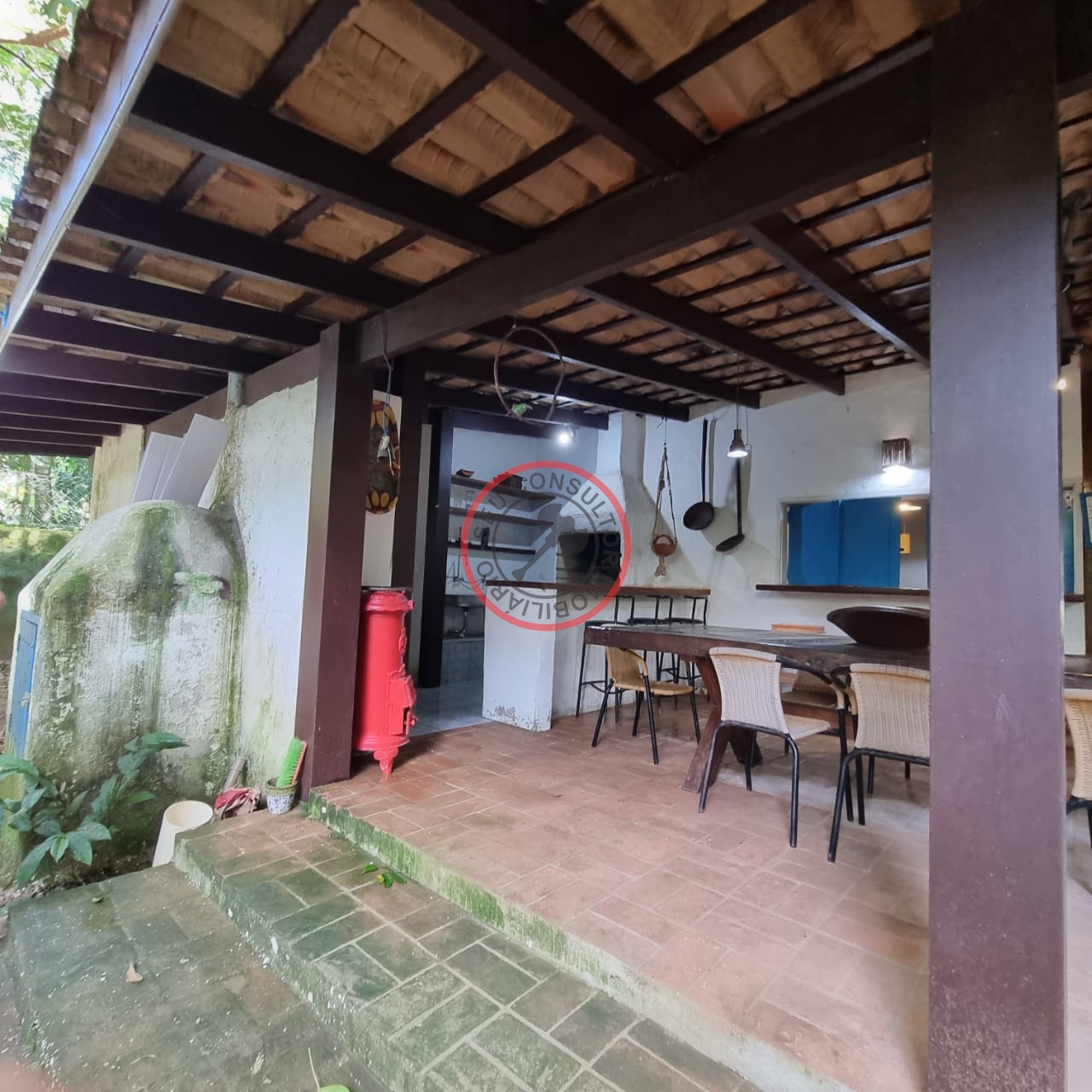 Casa à venda com 3 quartos, 108m² - Foto 8