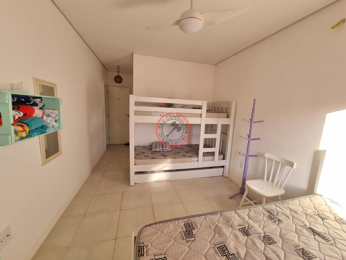 Casa à venda com 3 quartos, 90m² - Foto 13