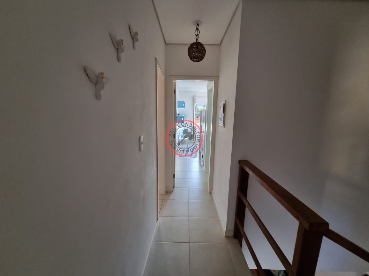 Casa à venda com 3 quartos, 90m² - Foto 12