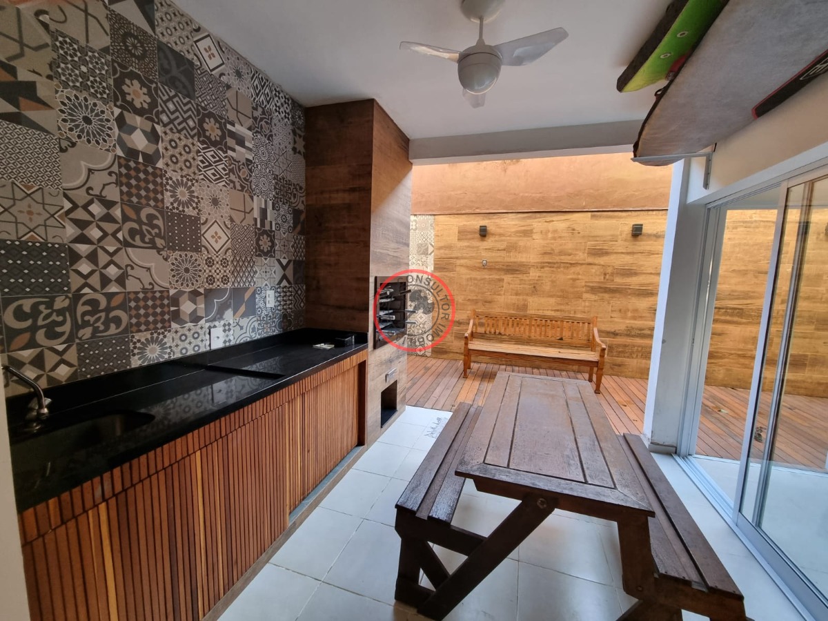 Casa à venda com 3 quartos, 90m² - Foto 30